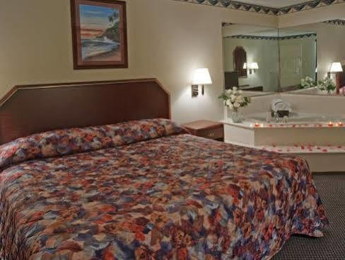 Americas Best Value Inn & Suites Slidell Exterior photo